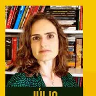Júlia Lenzi